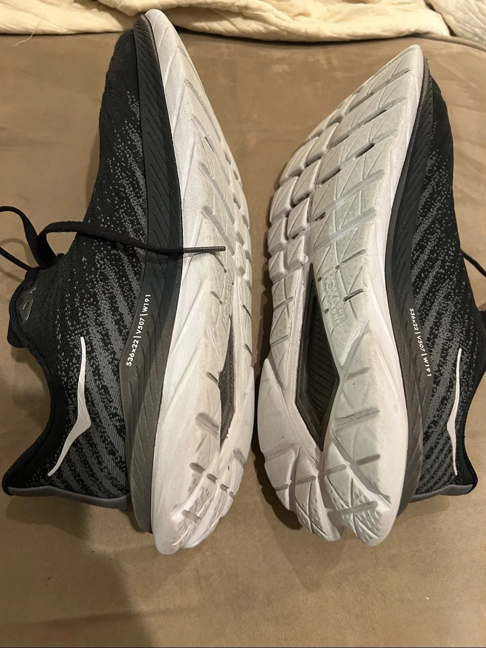 Hoka One One Mach 5 Shoes